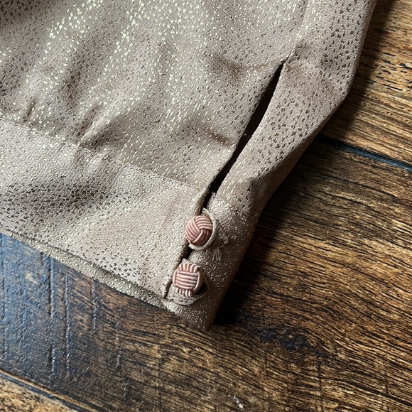 Hale Bob metallic gold halter top with bow tie Sz M - Picture 8 of 13